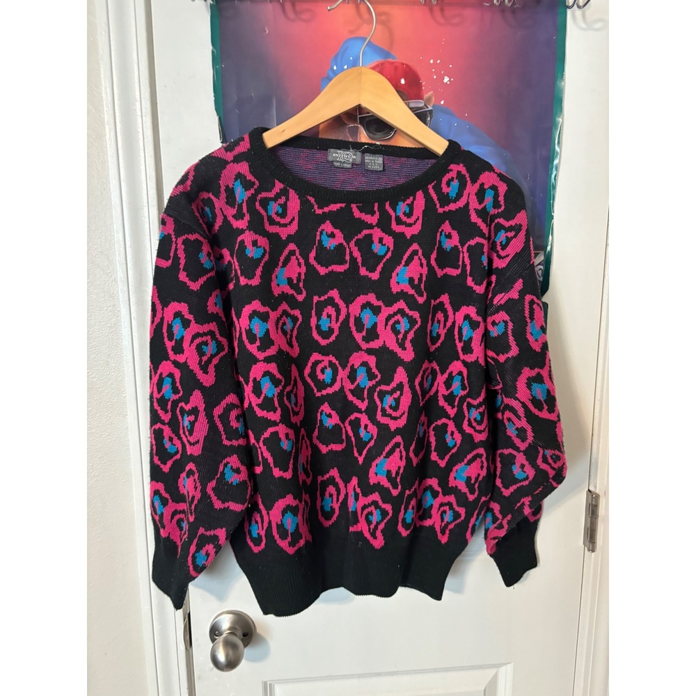 Vintage IQ Knitwear Pink Blue Abstract Leopard Print Acrylic Sweater Medium